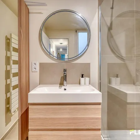 شقة Spacious 1-bedroom In A Trendy & Lively Area 11th